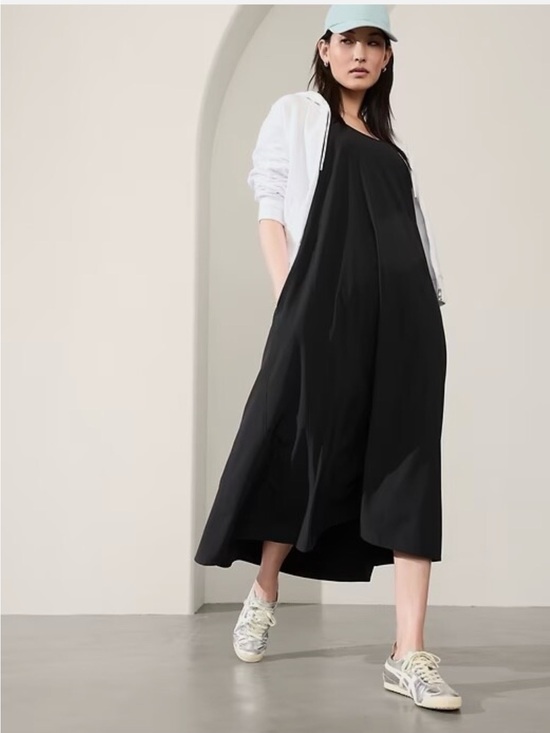 Athleta Dresses & Skirts - Athleta Presido Traveler Black Sleeveless Dress